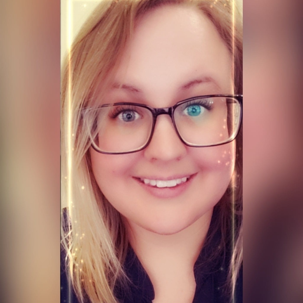 Meet your Posher, Christine